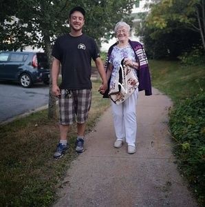 Meet your Posher, Chris